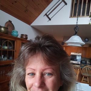 Meet your Posher, Diane